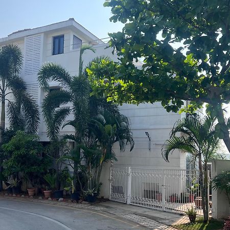 Villa 117 Prestige Silver Springs Chennai Exterior foto